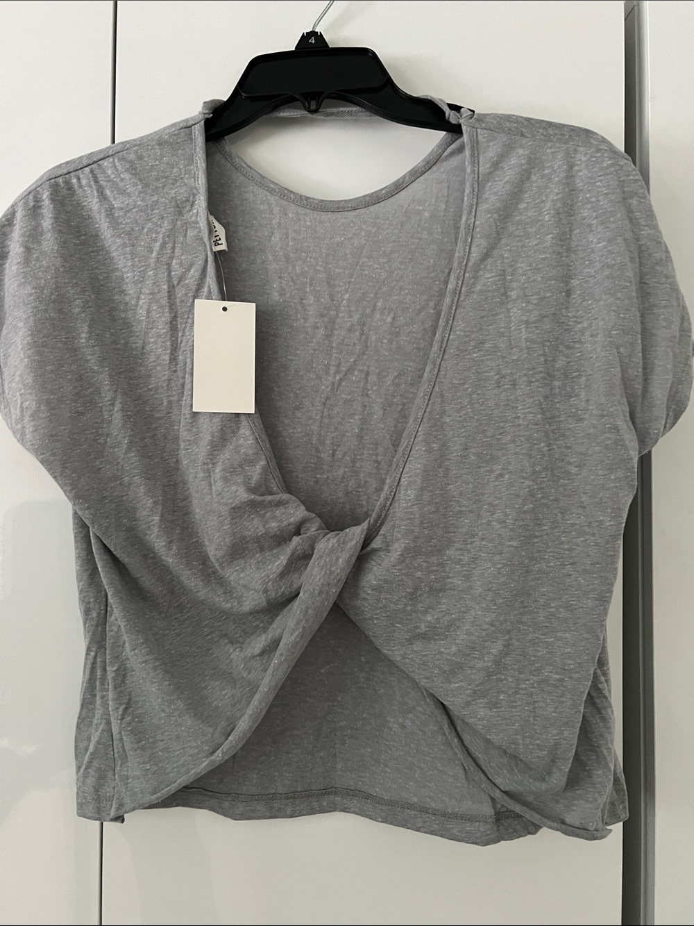 PEYTON VALLEY Light Gray Twist-Front Crop Top